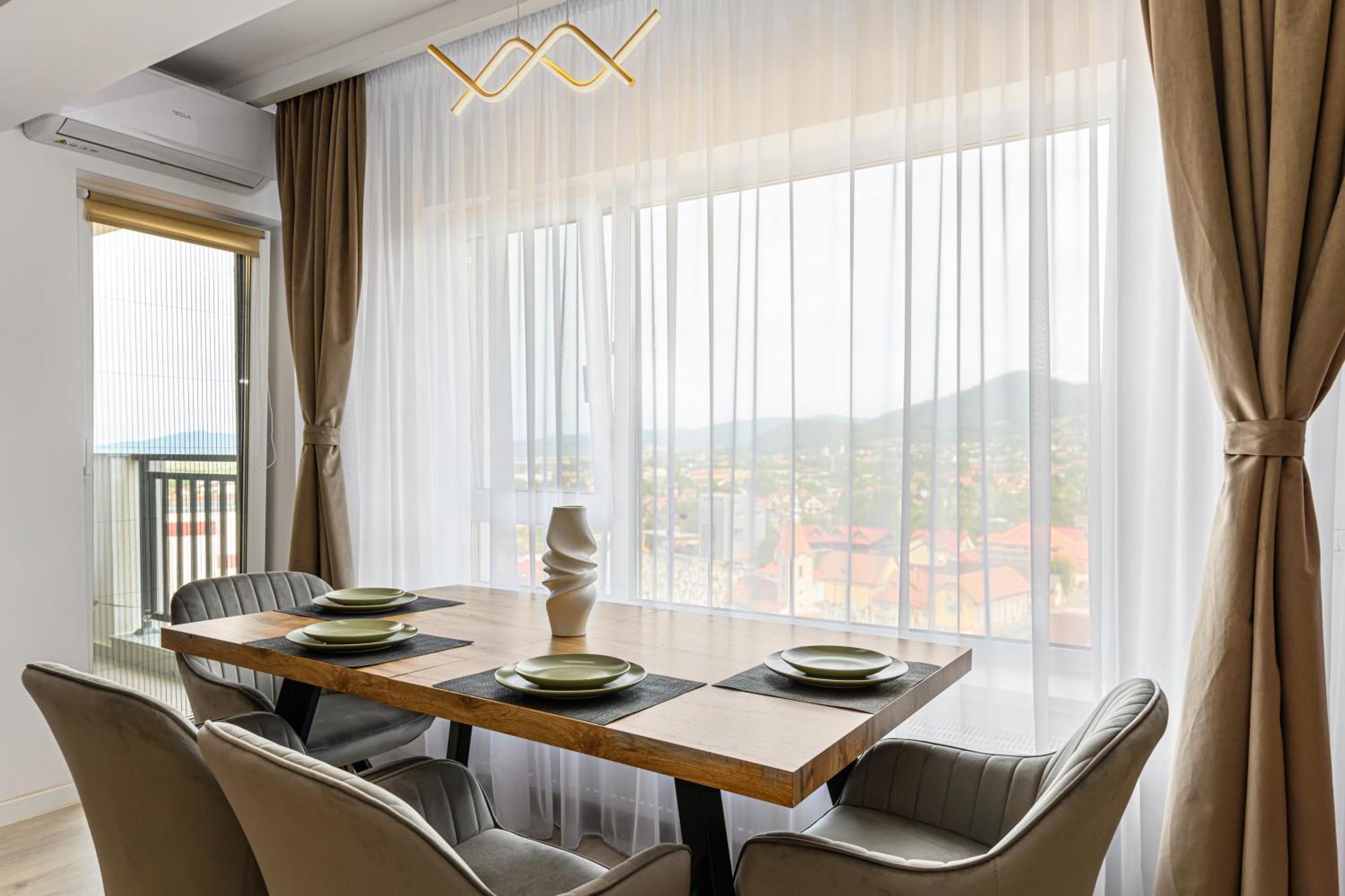 Mountain View Retreat Apartment - בראשוב מראה חיצוני תמונה